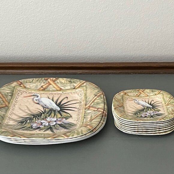 4 Melamine Dinner Plates with White Ibis Bird and Matching 8 Small Plates - Picture 3 of 7